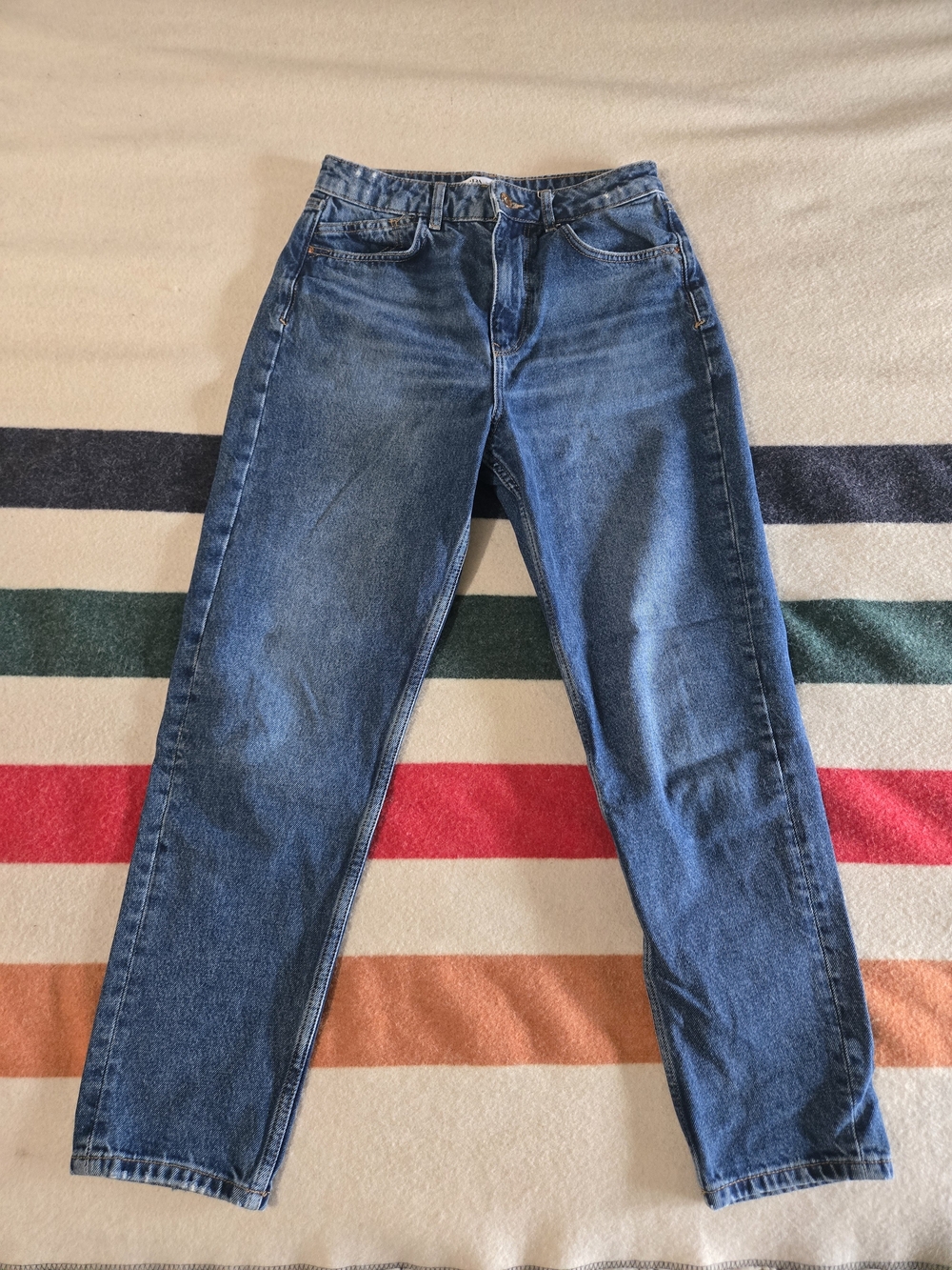 Zara High-Rise Straight-Leg Blue Jeans